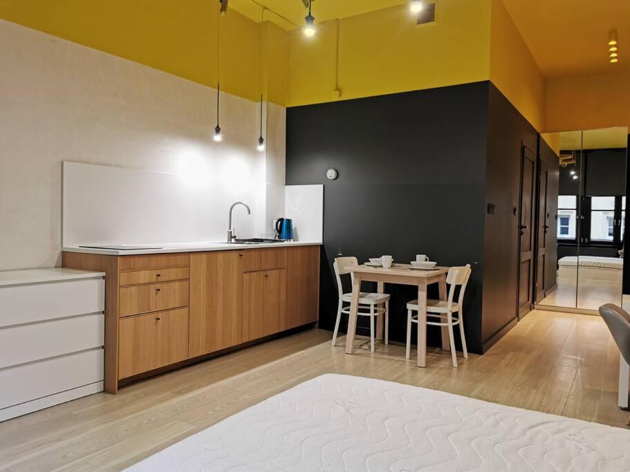 ヴロツワフKosciuszki Apartアパートメント エクステリア 写真
