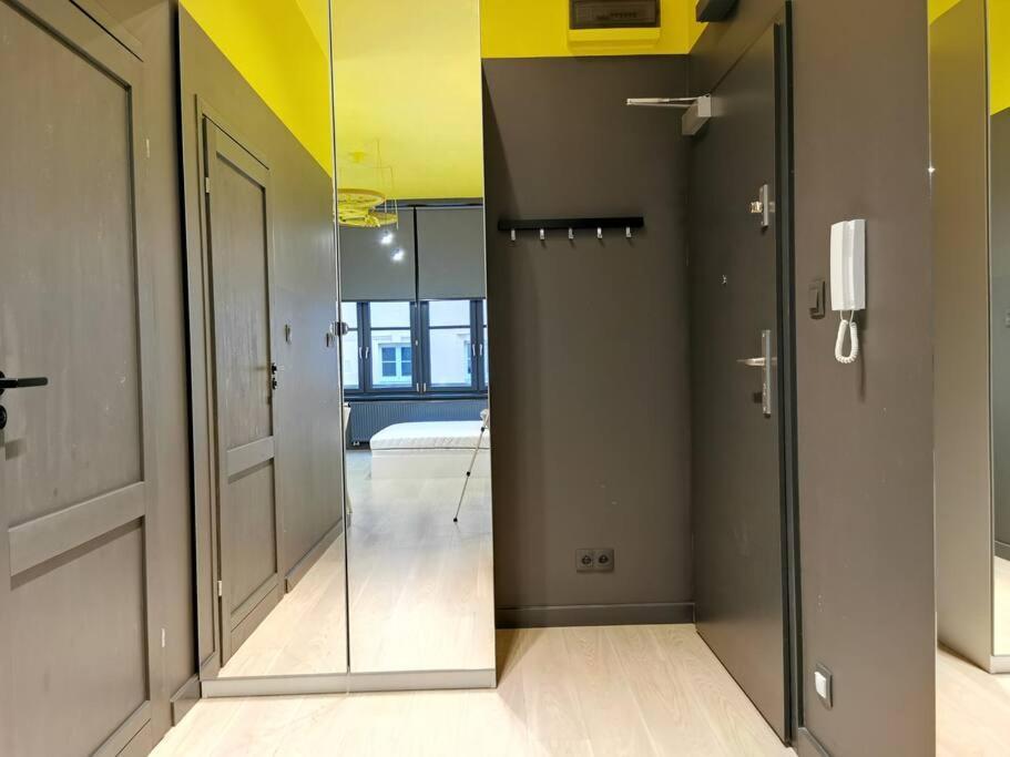 ヴロツワフKosciuszki Apartアパートメント エクステリア 写真