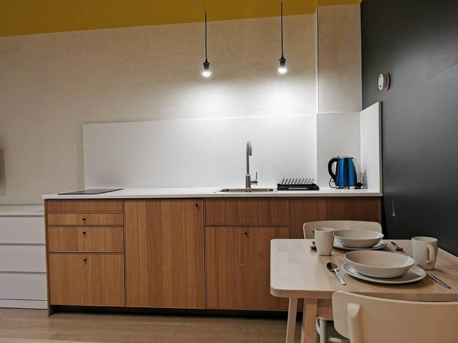 ヴロツワフKosciuszki Apartアパートメント エクステリア 写真