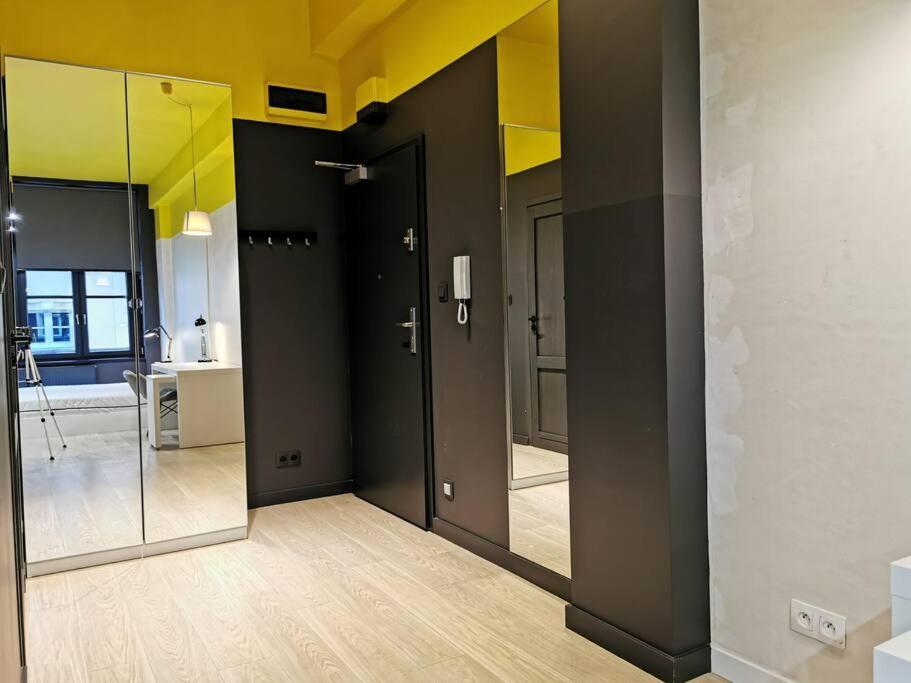 ヴロツワフKosciuszki Apartアパートメント エクステリア 写真